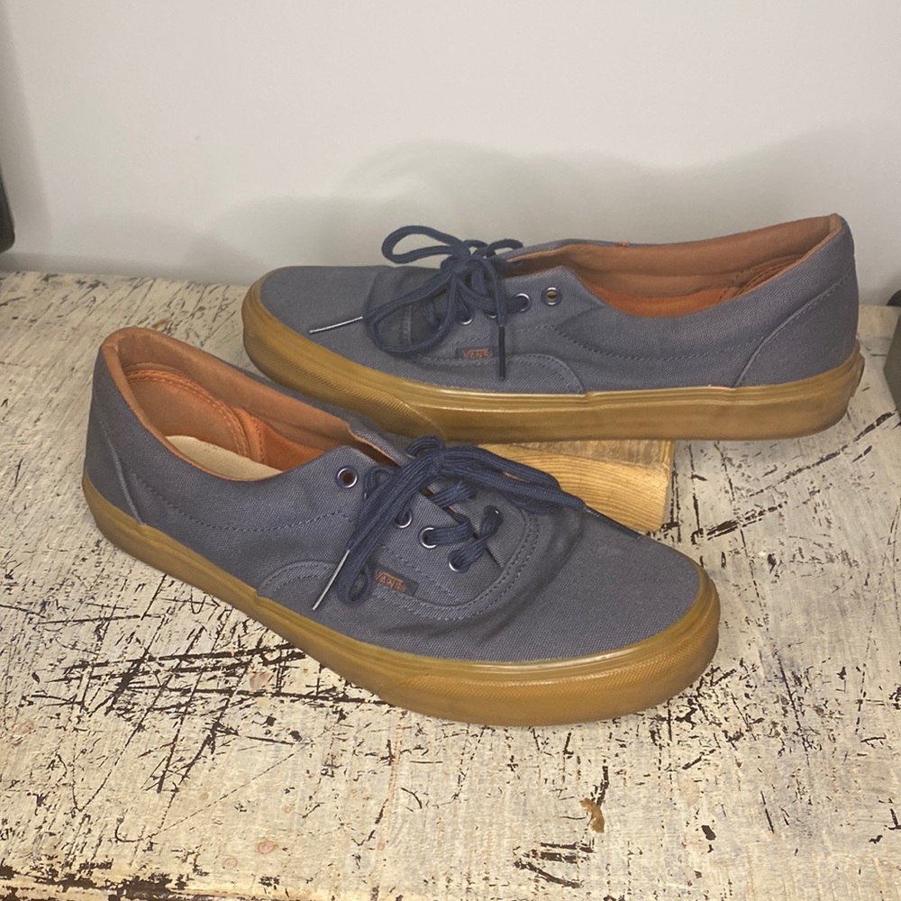 Vans - navy blue and tan 10.5